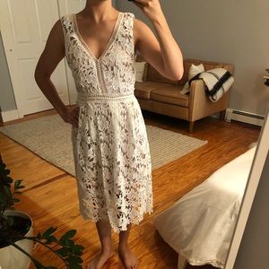 White lace Ark & Co Dress